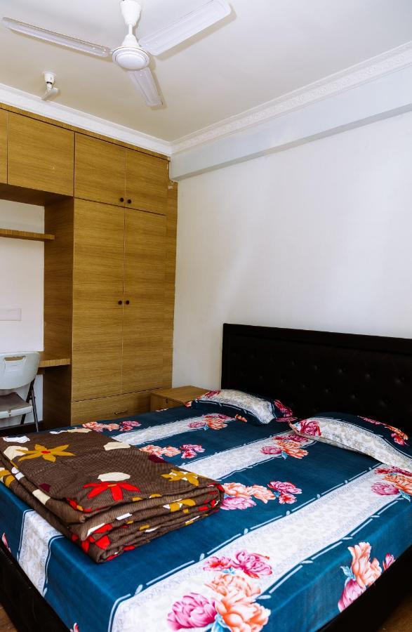 Rvr Home - Beautiful Rooms Bangalore Dış mekan fotoğraf