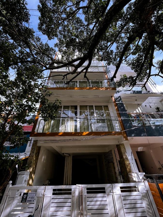Rvr Home - Beautiful Rooms Bangalore Dış mekan fotoğraf